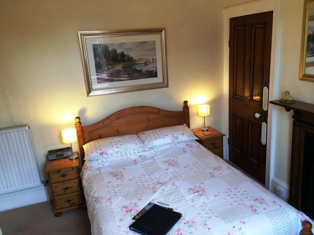 Dairy Guest House York Esterno foto