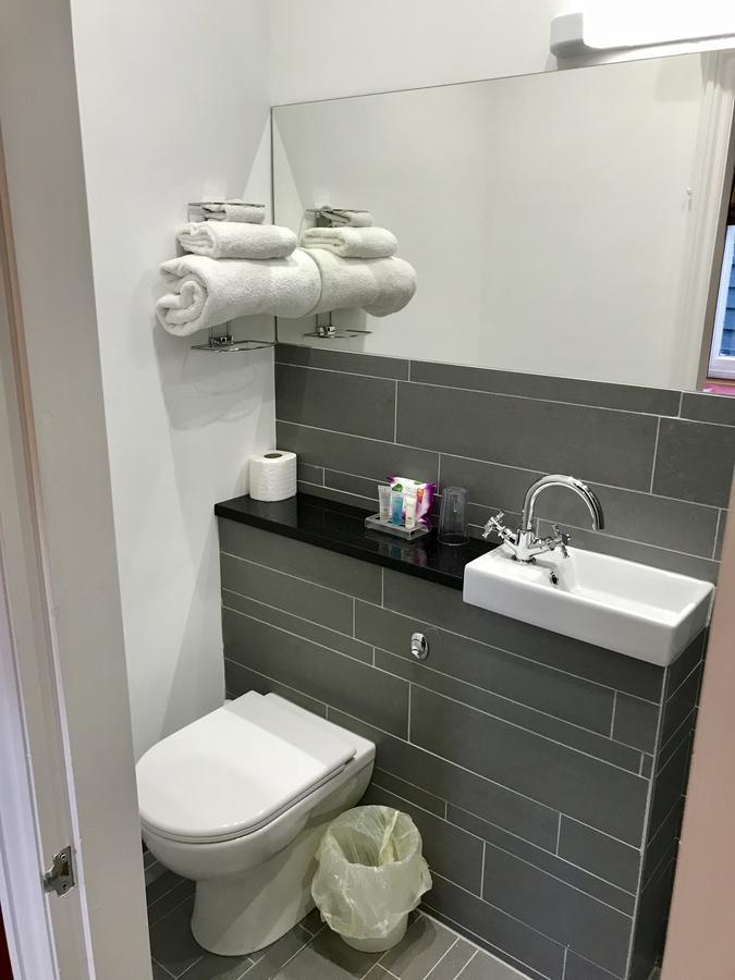 Dairy Guest House York Esterno foto